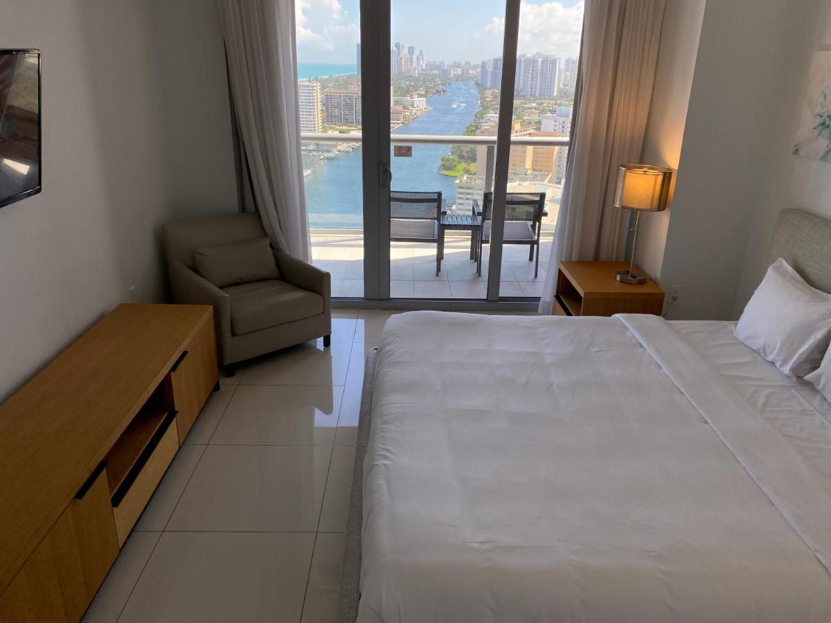 Amazing 1B-1B Apartment With Amazing View! 28A Hallandale Beach Esterno foto