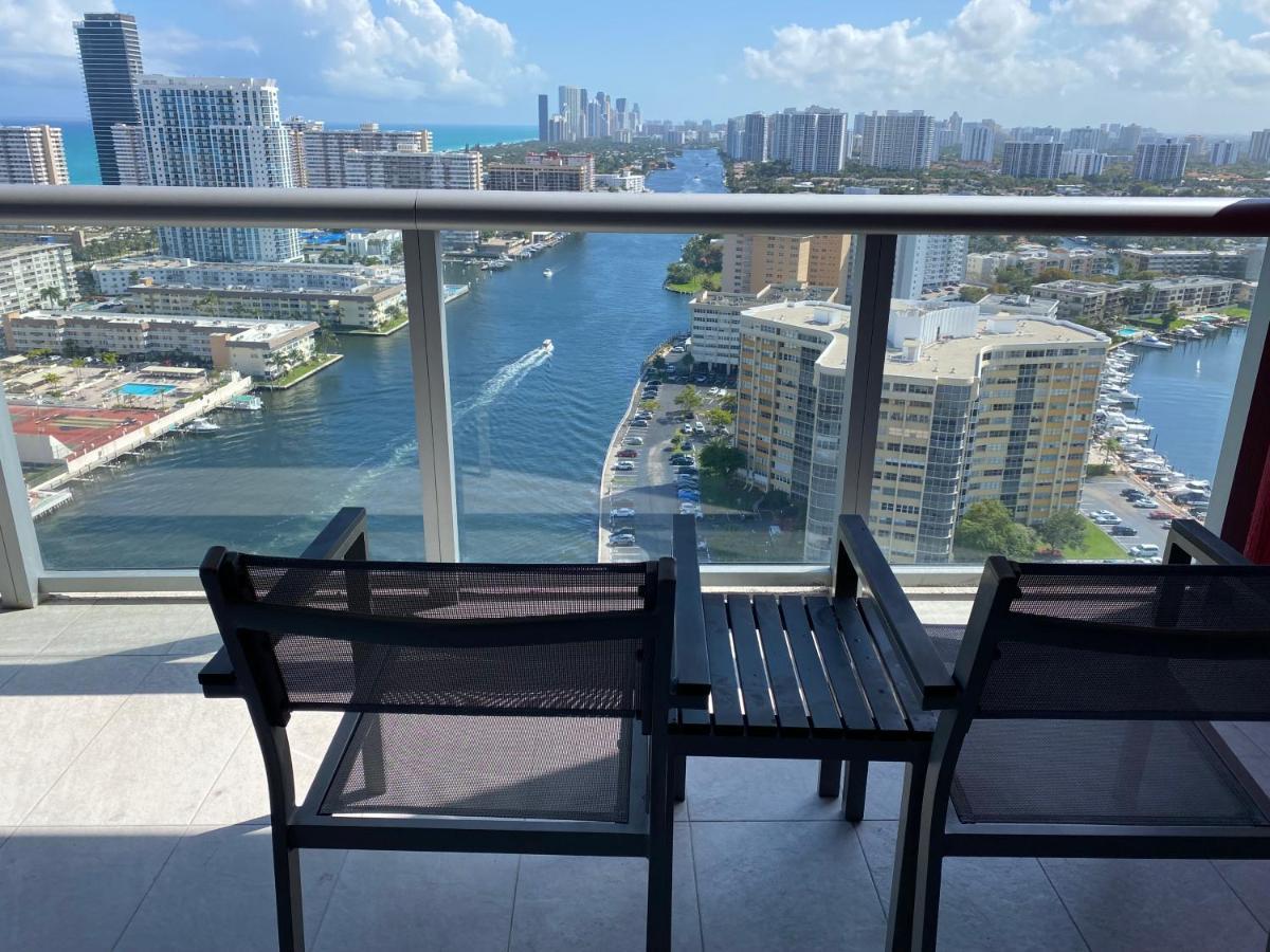 Amazing 1B-1B Apartment With Amazing View! 28A Hallandale Beach Esterno foto